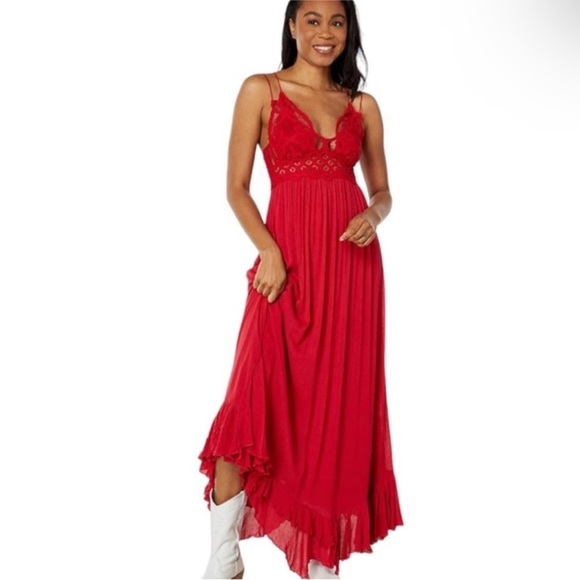 Free People Adella Maxi Slip Bright Red NWT
Lace crochet flowy comfortable - Picture 15 of 16